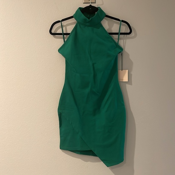 NWT superdown Tegan Wrap Mini Dress in Kelly Green - Picture 9 of 11
